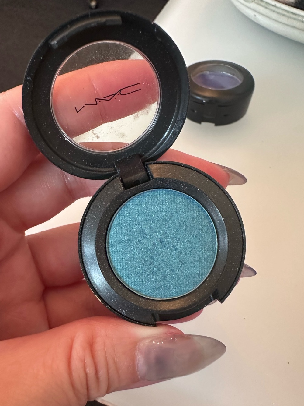 MAC Eyeshadow Bundle - Picture 4 of 7